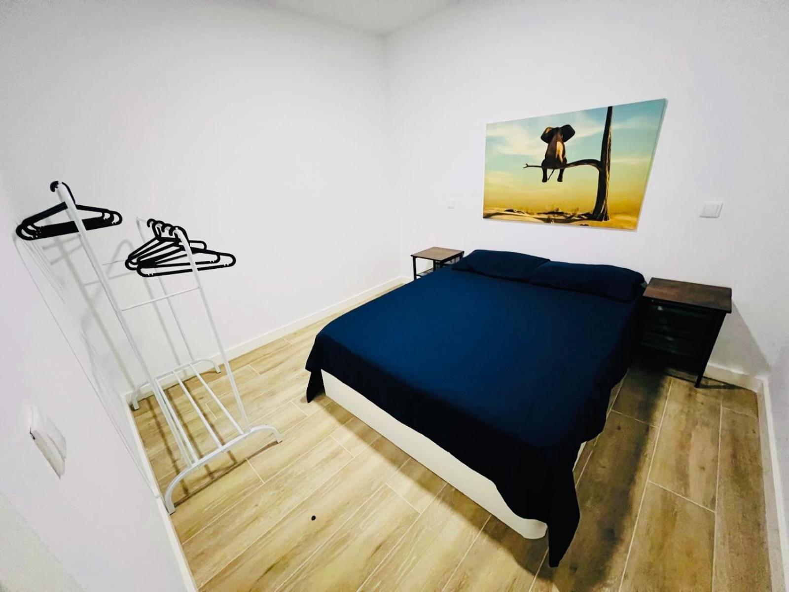 Apartamento 4 Elephant Wifi Y Netflix Alcobendas Eksteriør billede