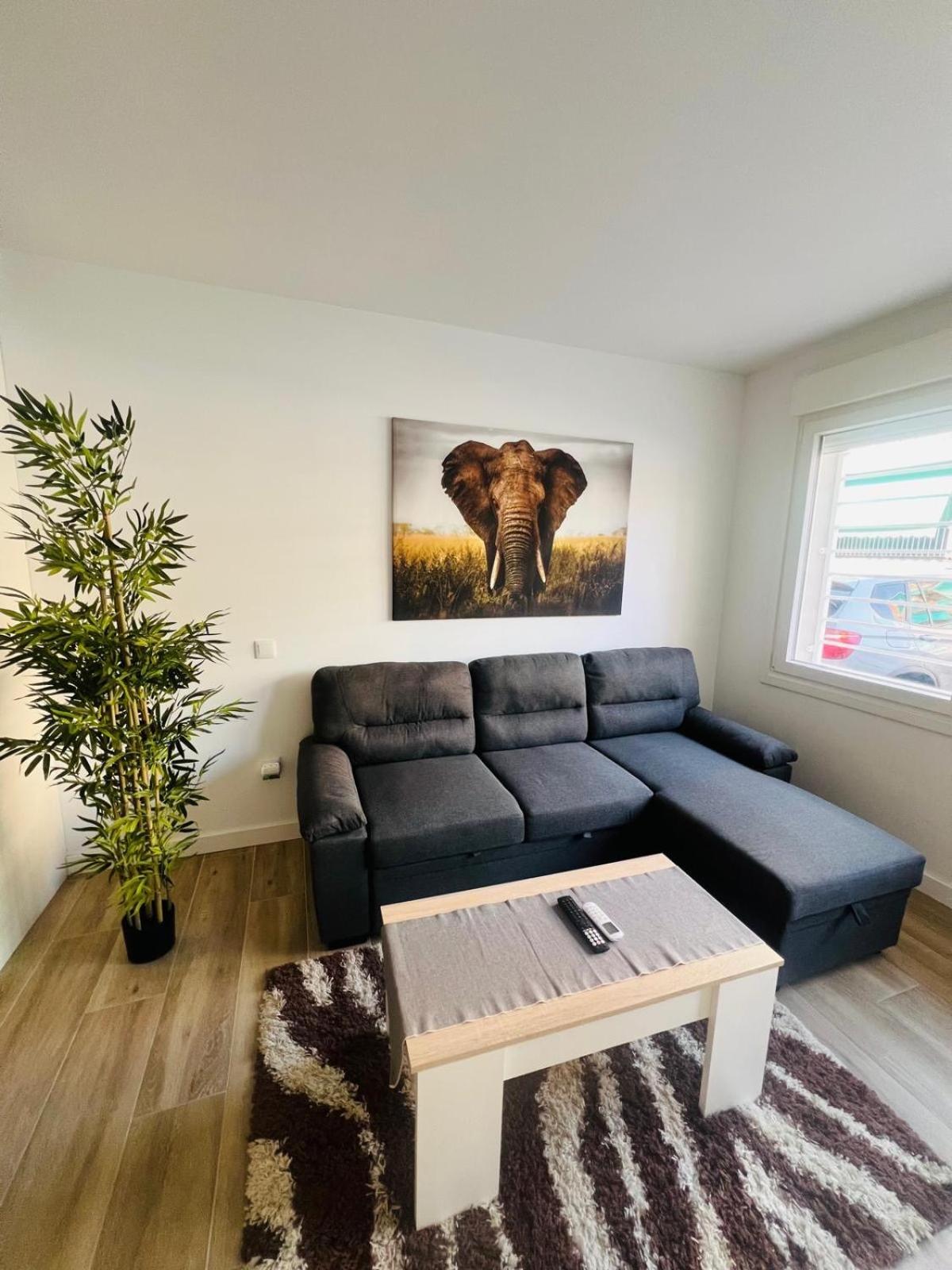 Apartamento 4 Elephant Wifi Y Netflix Alcobendas Eksteriør billede