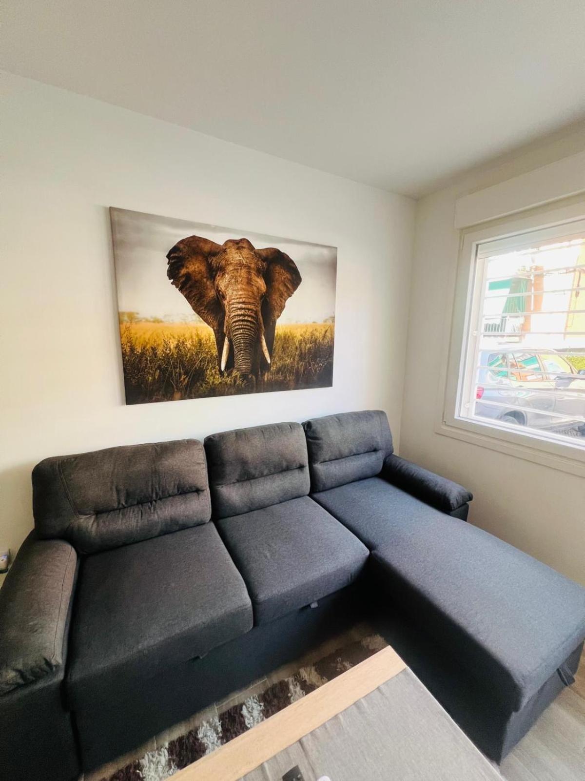 Apartamento 4 Elephant Wifi Y Netflix Alcobendas Eksteriør billede